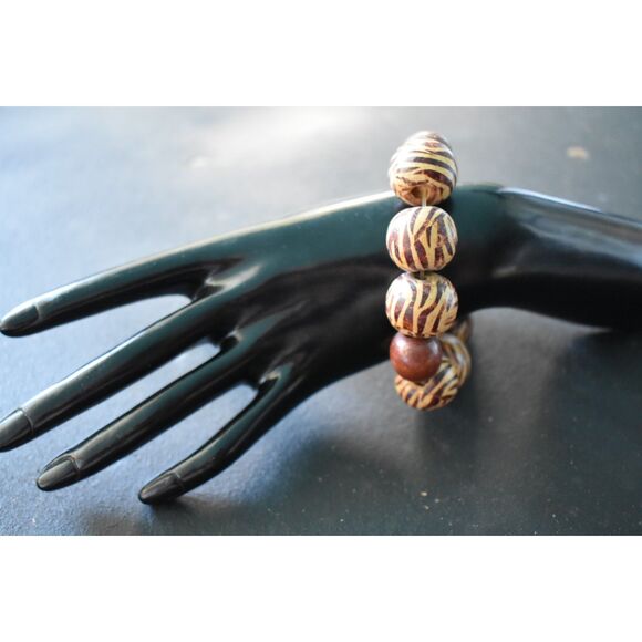 Artisan Hand-Painted Wood Bead Bracelet | Earthy Boho Chic (7") - Picture 4 of 8